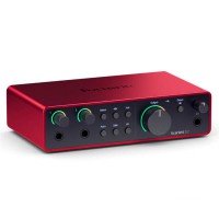 Focusrite Scarlett 2i2 4th Gen 2 In/2 Out Desktop USB Audio Interface with 2 Mic Preamps